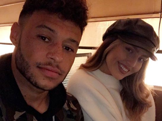perrie edwards oxlade chamberlain