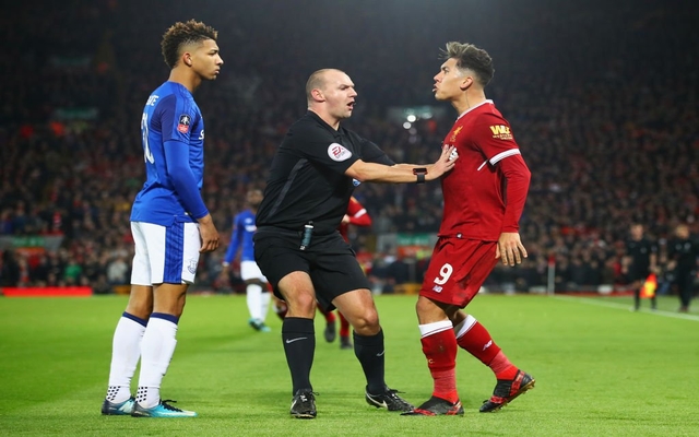 Firmino Holgate Liverpool vs Everton. Everton vs Liverpool TV channel