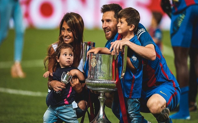 Messi family Antonella Roccuzzo