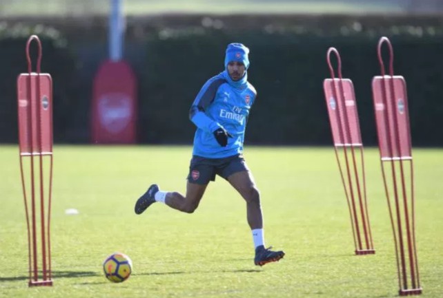 aubameyang training arsenal