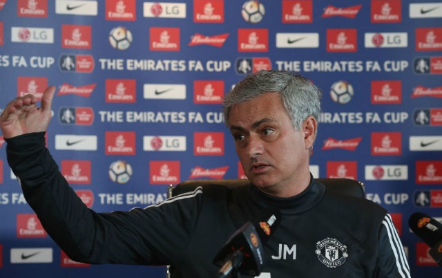 mourinho press conference