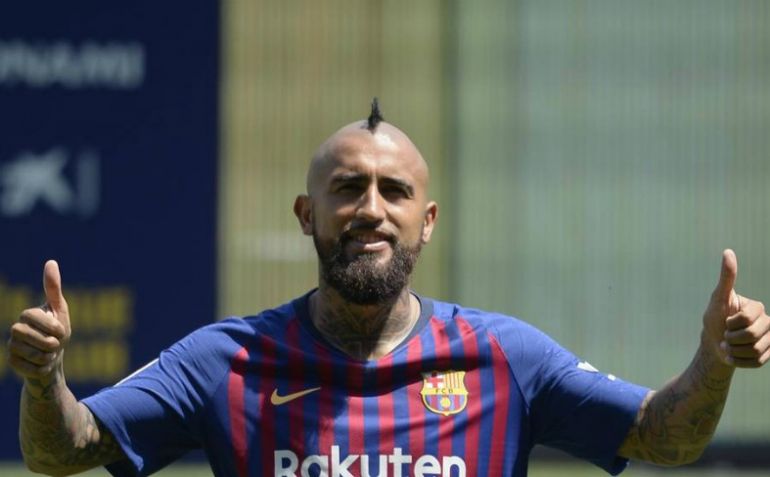 Lionel Messi worried about Barcelona Arturo Vidal transfer