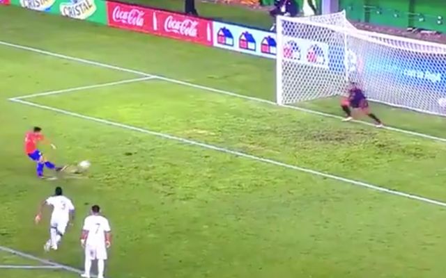 Alexis Sanchez Chile penalty