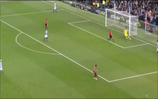 Video - Ederson distribution for City vs United