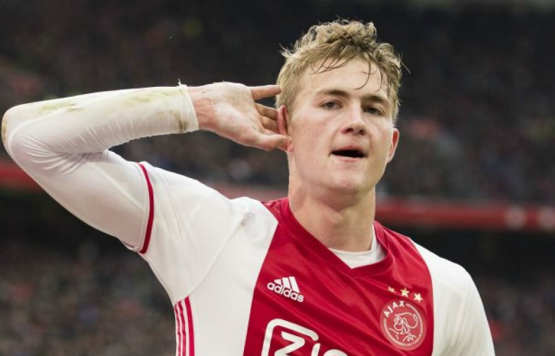 ajax de ligt