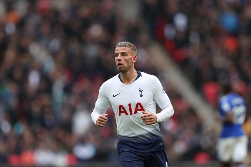 Alderweireld-could-potentially-snapped-up-for-a-cut-price-fee