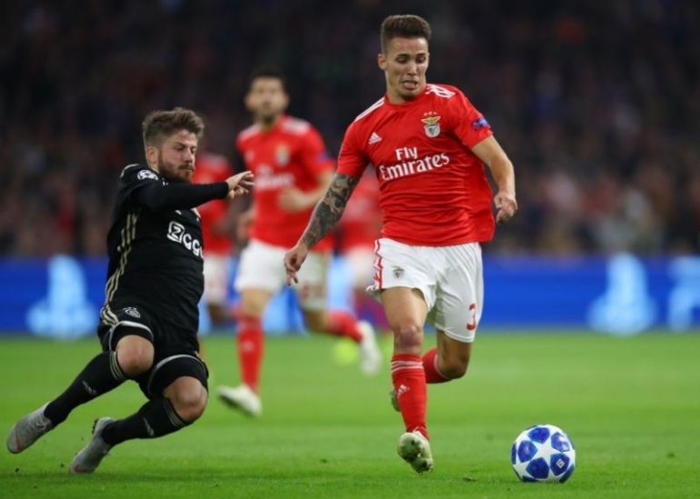 Grimaldo-in-action-for-Benfica-in-the-Champions-League