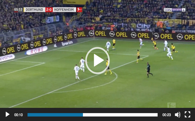 Sancho-backheel-nutmeg-leads-to-Dortmund-goal