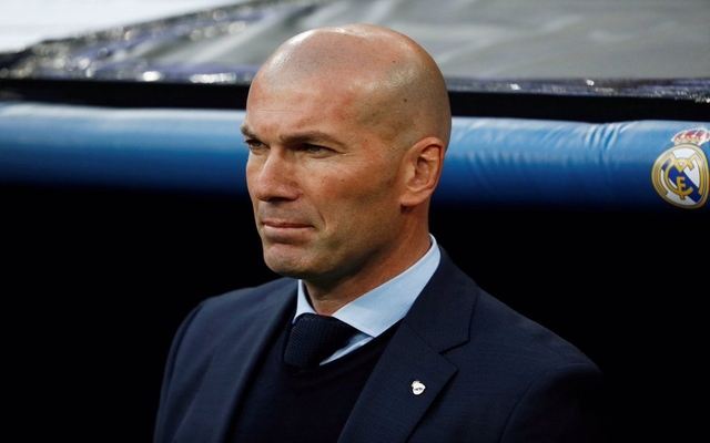 Zidane-at-Real-Madrid-looking-unsure