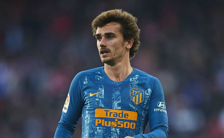 griezmann in action for atletico madrid