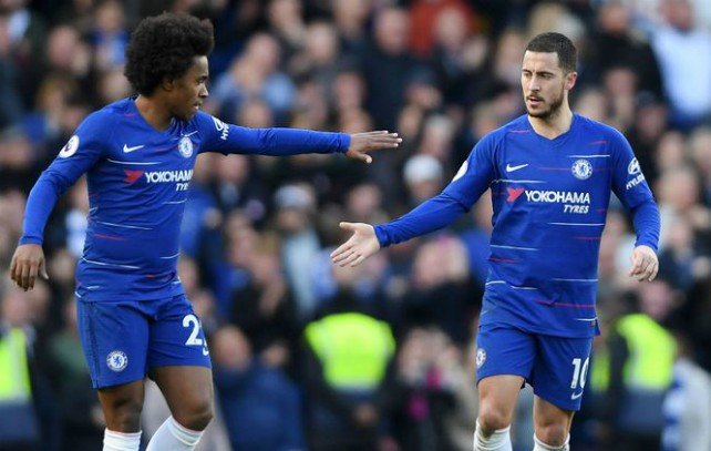 willian and hazard in action for chelsea