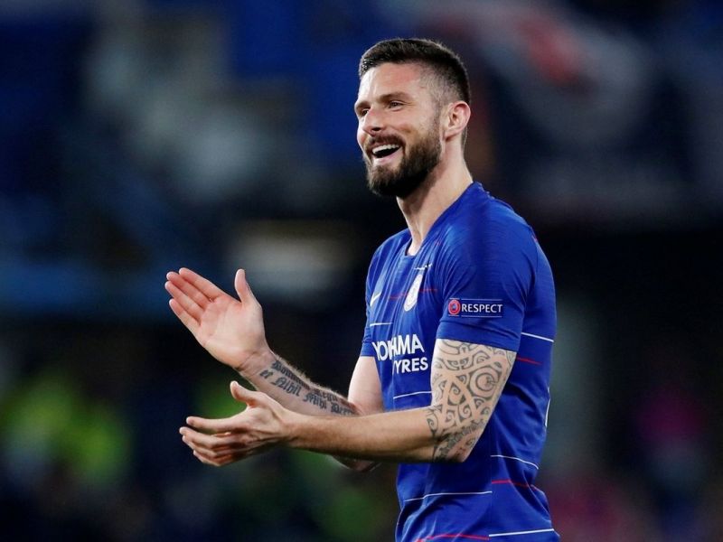 Giroud-in-action-for-Chelsea-201819