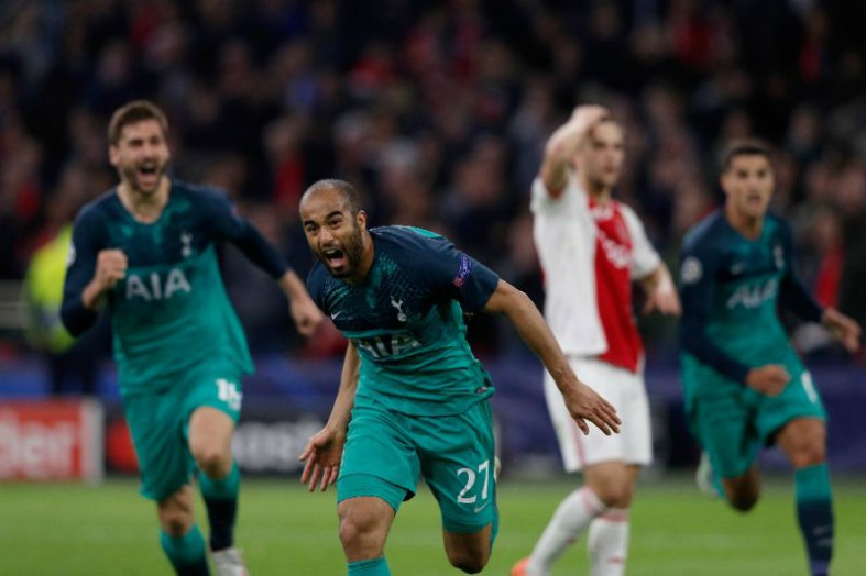 lucas-moura-against-ajax