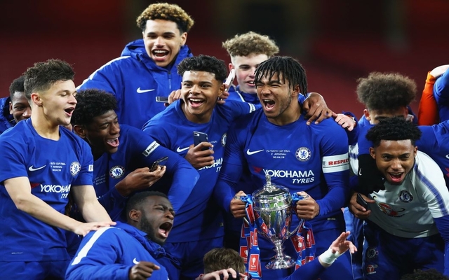 Chelsea win FA Youth Cup 2018
