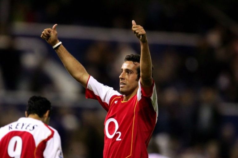 Edu-Gaspar-in-action-for-Arsenal