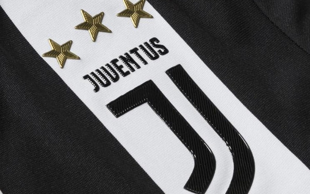 Juventus-shirt-with-new-logo