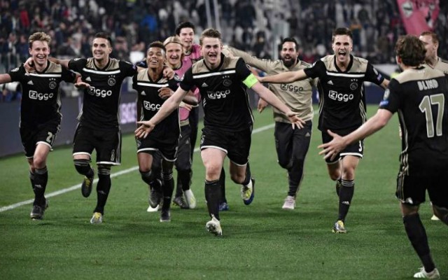 de-ligt-with-ajax-players