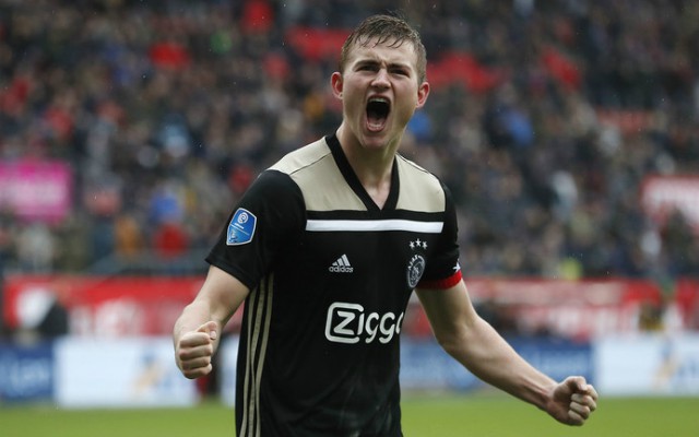 matthijs-de-ligt-celebrates