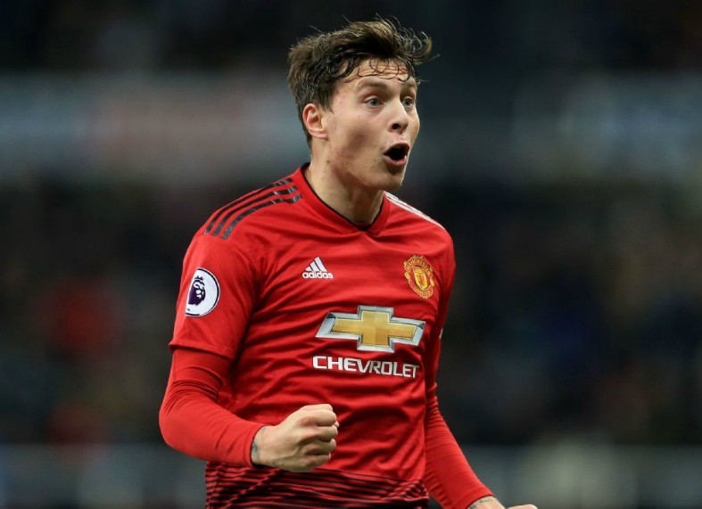 victor lindelof