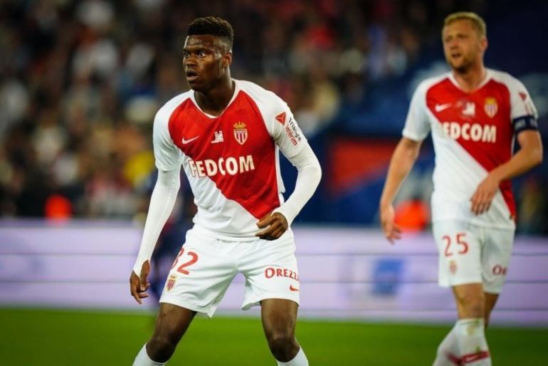 Badiashile-in-action-for-Monaco