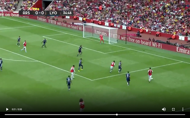 Video-Aubameyang-scores-for-Arsenal-vs-Lyon