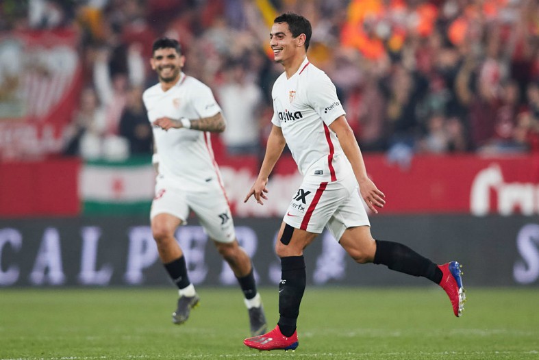 Wissam Ben Yedder celebrates a goal