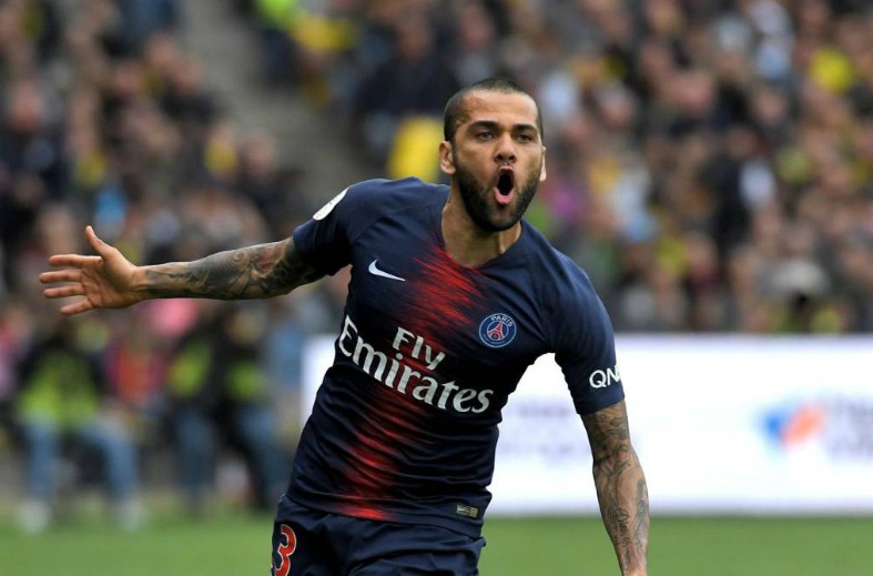 dani alves psg