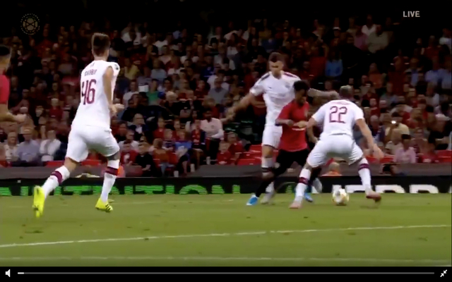 Video-Angel-Gomes-skill-for-United-vs-Milan