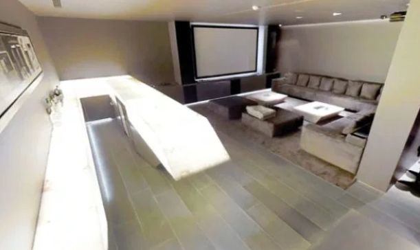 hazard-cinema-room