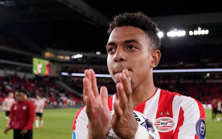 Donyell Malen scored as PSV Eindhoven drew 1-1 with Ajax