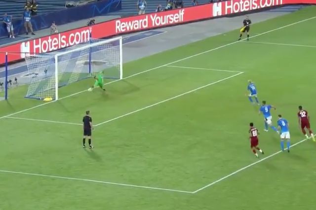 Mertens-penalty-Napoli-Liverpool