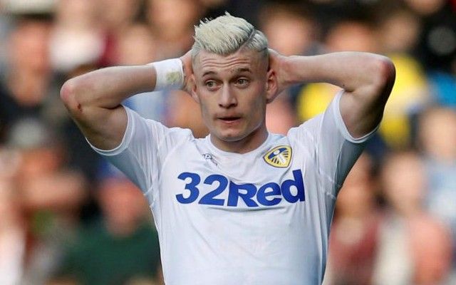 Leeds Relaxed About Alioski Contract Delay