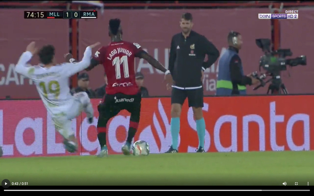 Video-Odriozola-sent-off-for-Real-Madrid-vs-Mallorca