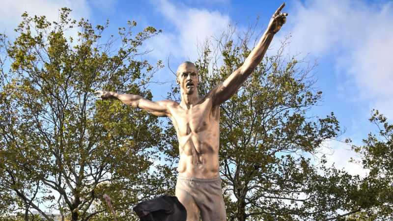 Zlatan Ibrahimovic's new statue in Sweden