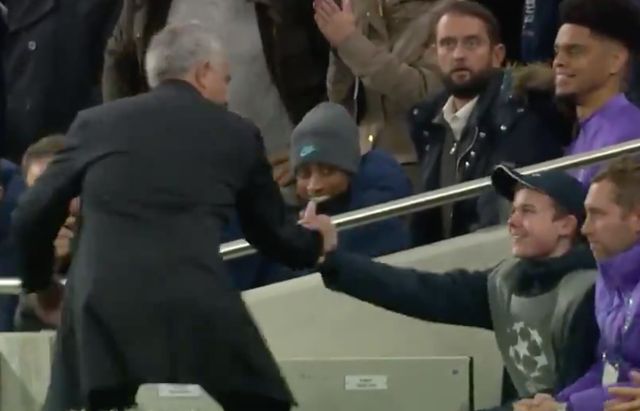 Mourinho-Tottenham-ball-boy