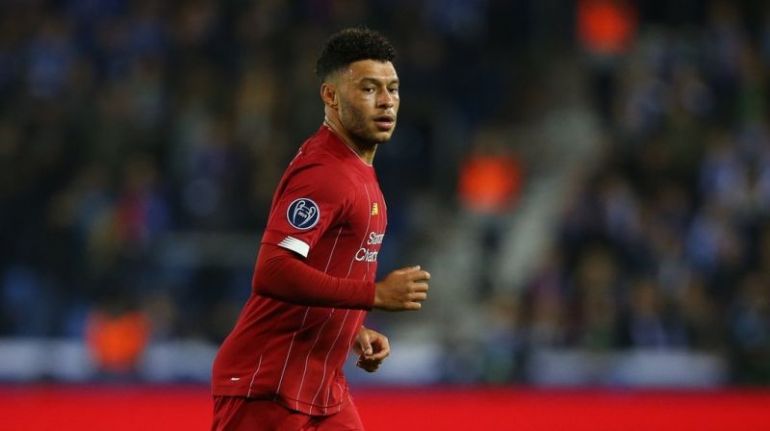 Oxlade-Chamberlain-in-action-after-return-from-injury