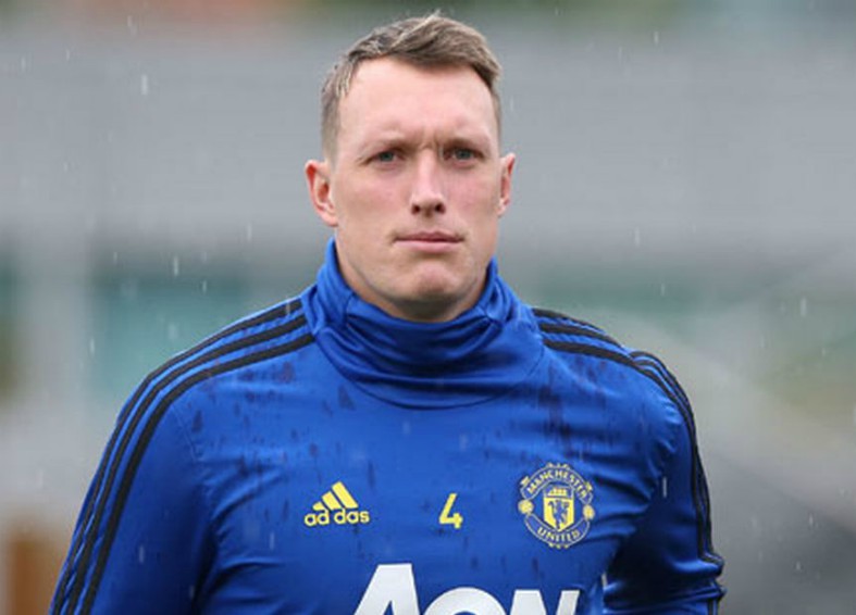 united-phil-jones