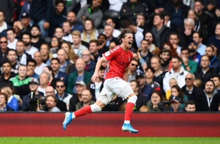 Conor-Gallagher-in-action-for-Charlton