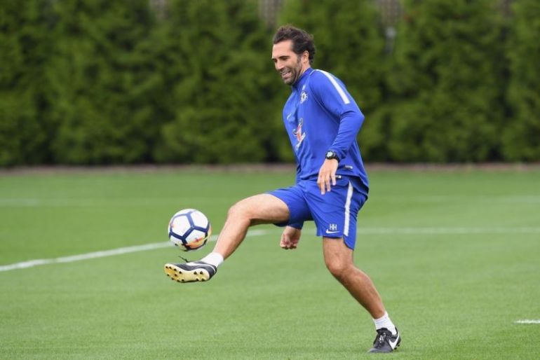 Hilario-having-fun-for-Chelsea-in-training