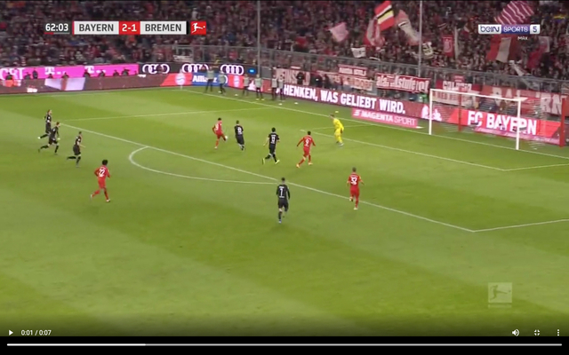Video-Coutinho-scores-lob-for-Bayern-vs-Bremen