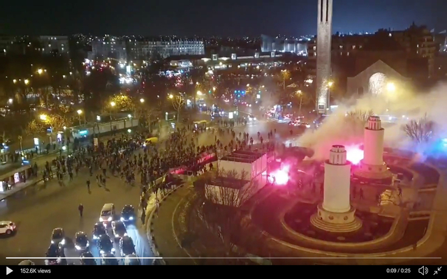 Video-PSG-and-Galatasaray-fans-clash