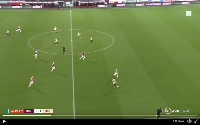 Video-Rashford-scores-for-Man-United-vs-Burnley