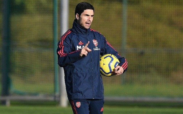 mikel-arteta-arsenal-training