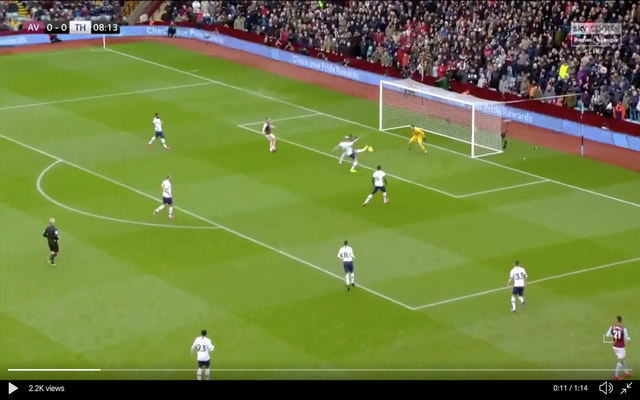 Video-Alderweireld-own-goal-vs-Villa