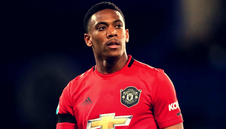 Barcelona preparing €40m offer for Man United outcast Martial