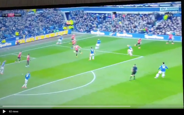 Video-Maguire-mistake-for-Man-United-vs-Everton