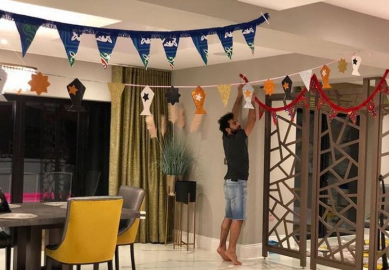 Mo Salah decorates house for Ramadan