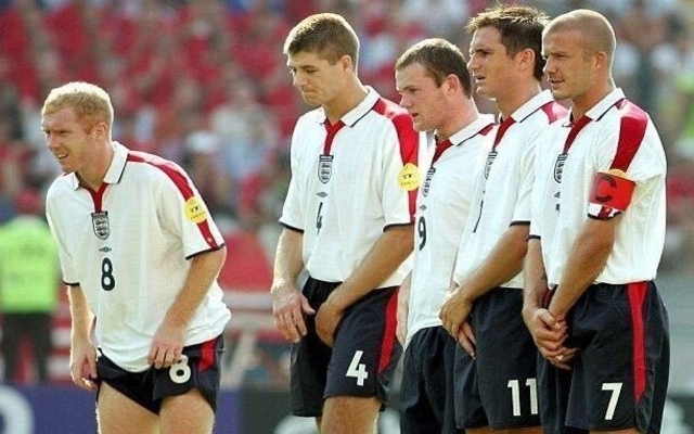 Scholes-Gerrard-Rooney-Lampard-and-Beckham-for-England