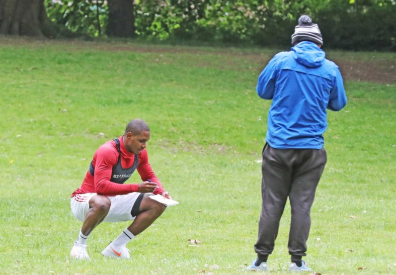 ighalo-autograph