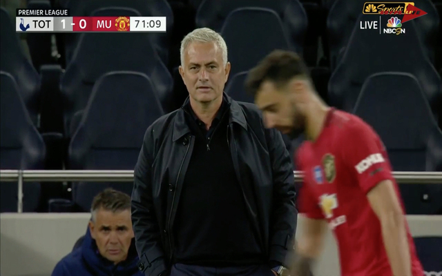 Video - Mourinho laughs after saying something to Bruno Fernandes